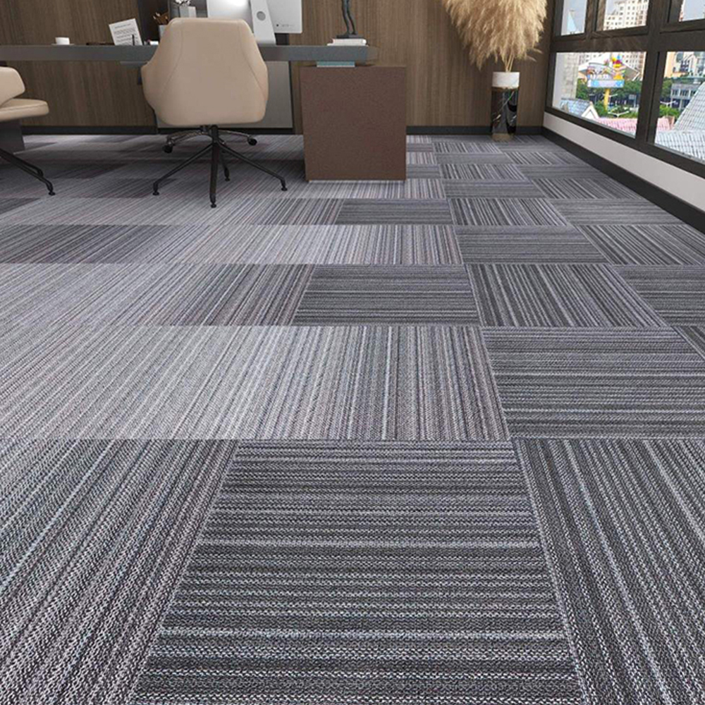 PP/Nylon carpet tile with PVC/bitumen backing