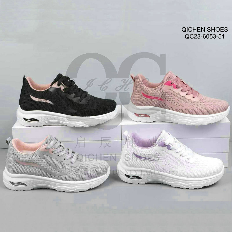 Ladies Flyknit Casual Sneakers