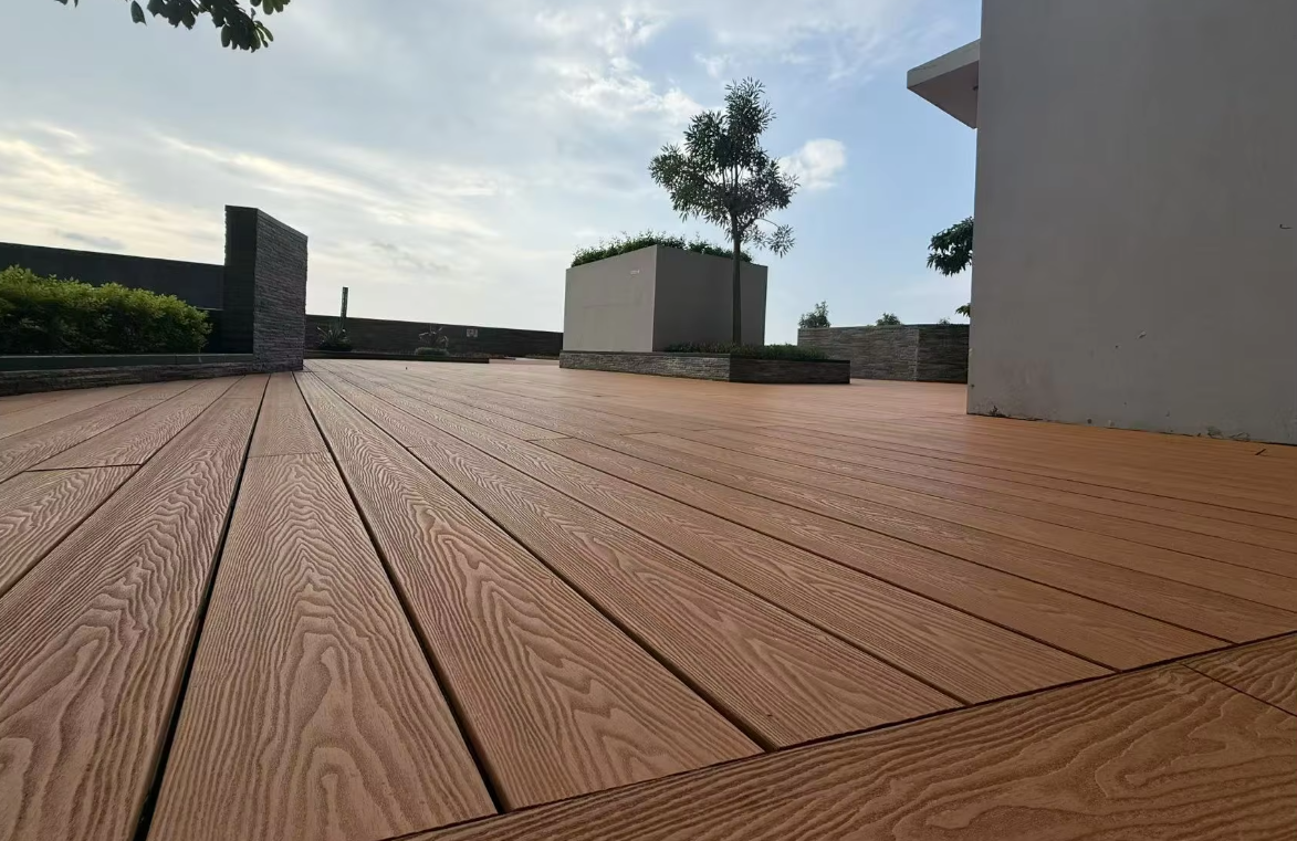 Co-extrusion WPC Decking | Waterproof Wood Plastic Composite Outdoor Decking Floor