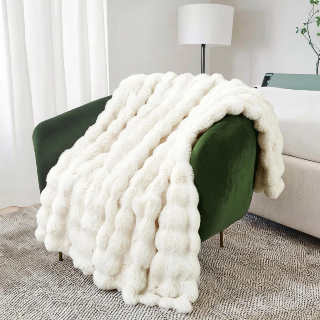 3D Bubble Faux Rex Rabbit Fur Throw Blanket