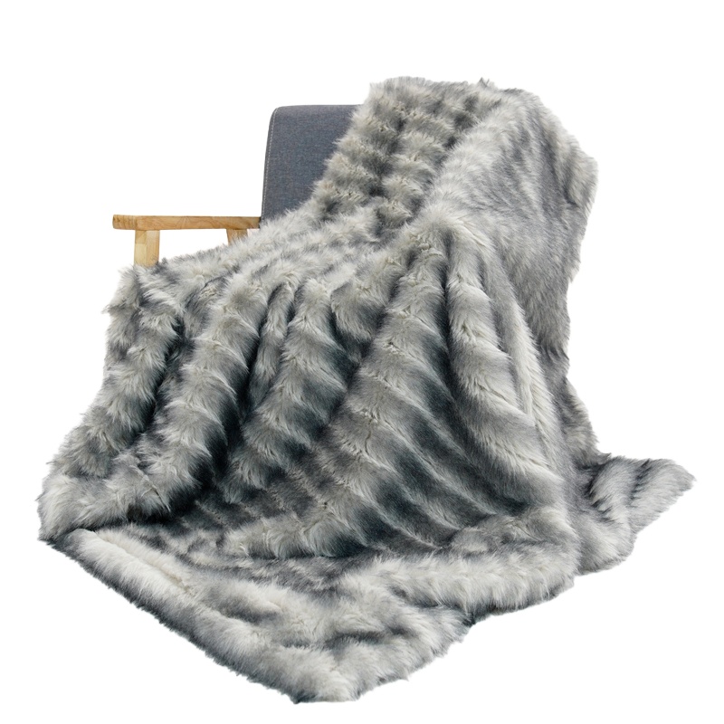 Wavy Jacquard Toka Faux Fur Throw Blanket