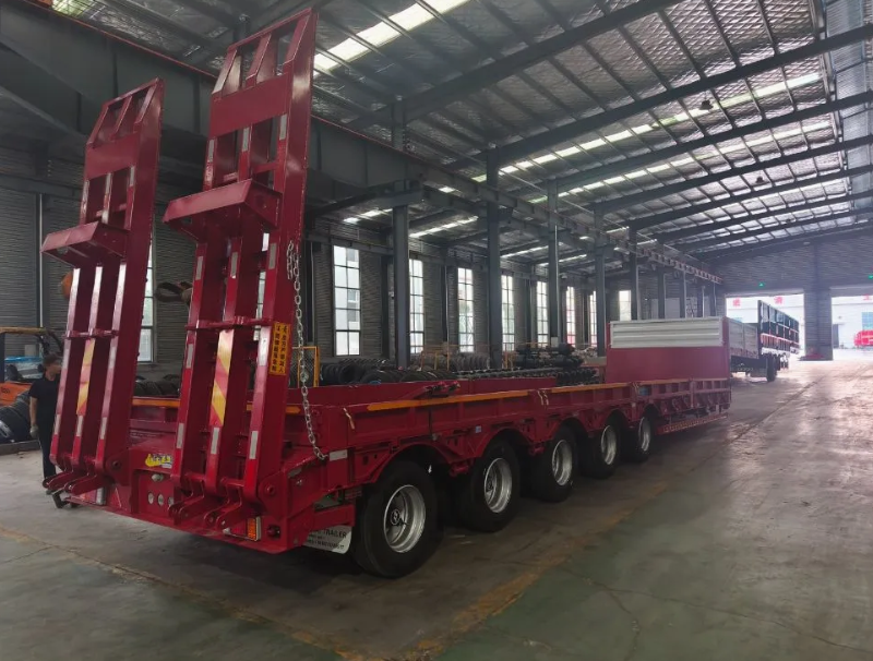 Mechanical traction semi-trailer
