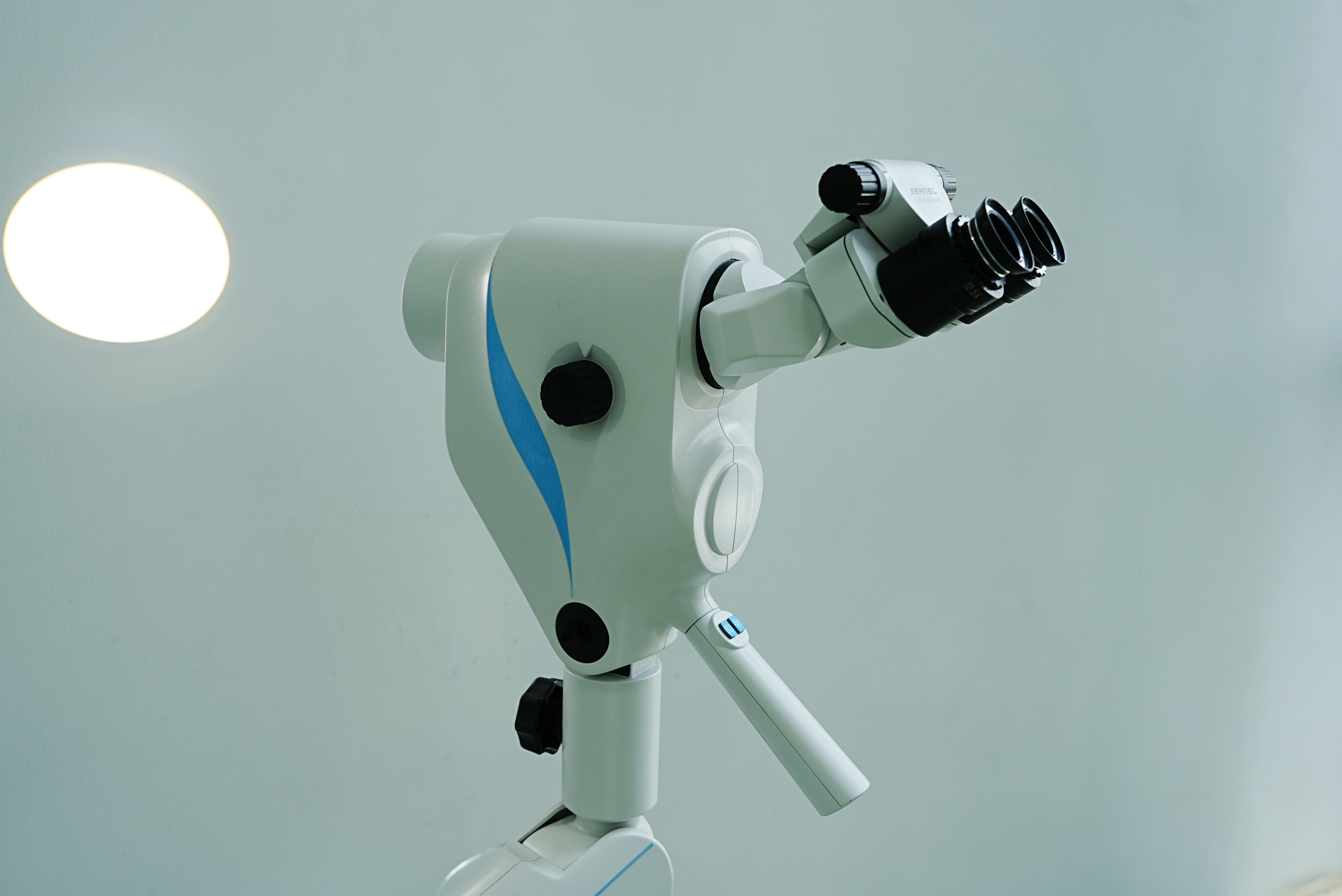 GN-100BII 4K Optical Video Colposcope for Cervical Examination